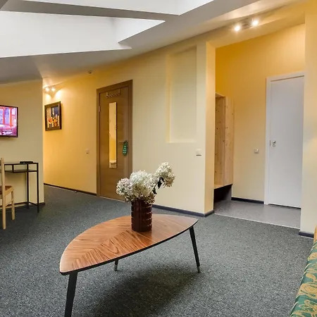 Augustine Hotel